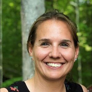 Meet your Posher, Deirdre